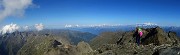 81 Dalla cresta di vetta del Pizzo Redorta 